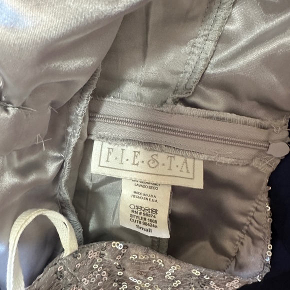 Fiesta Sparkly Glitter Silver Metallic Deep V Halter Mini Homecoming Dress - S - Picture 13 of 16